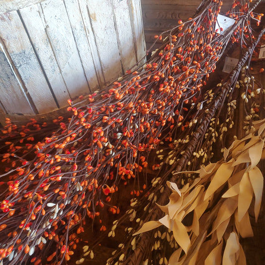 Pip garland (orange fall)