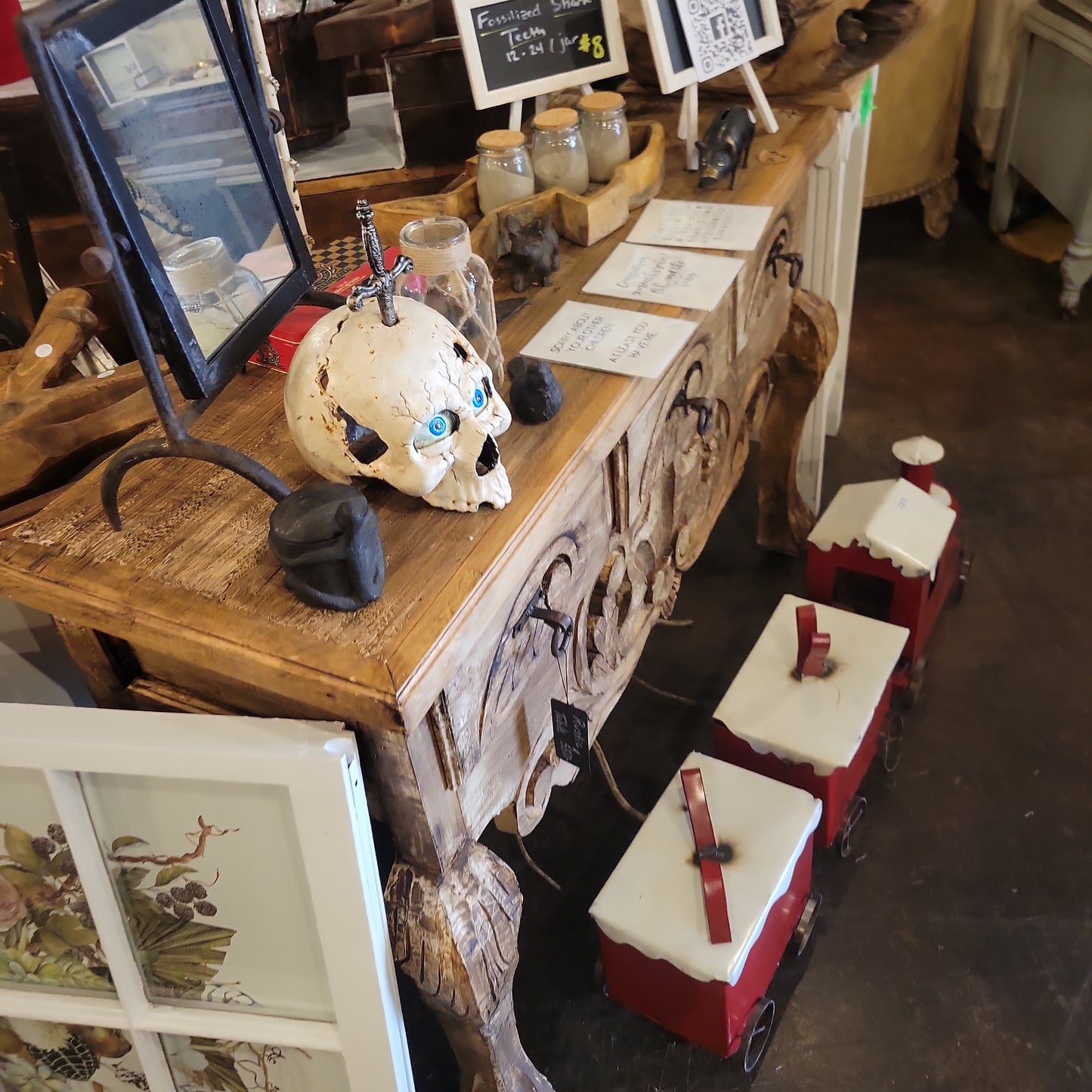 Buffet/Entry Table