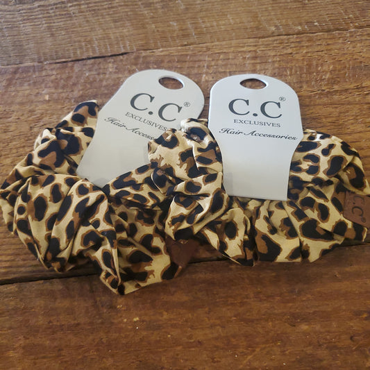 C.C silky scrunchie