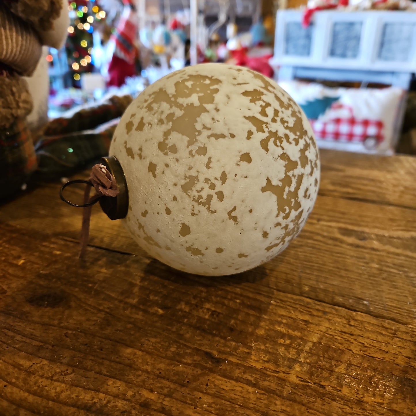 Speckled white and gold