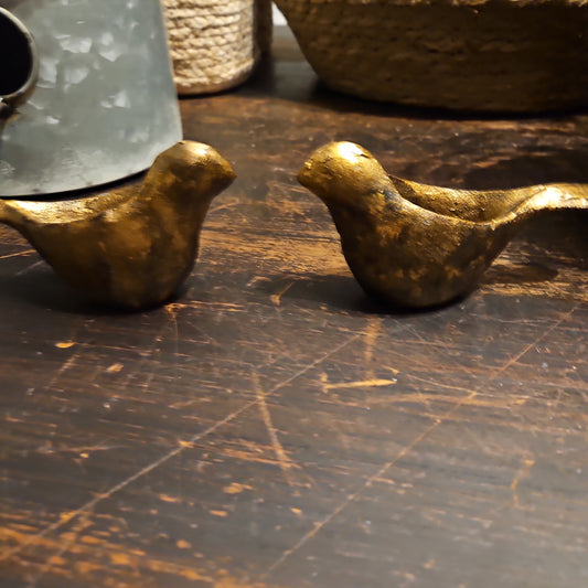 Wrought iron bird planters