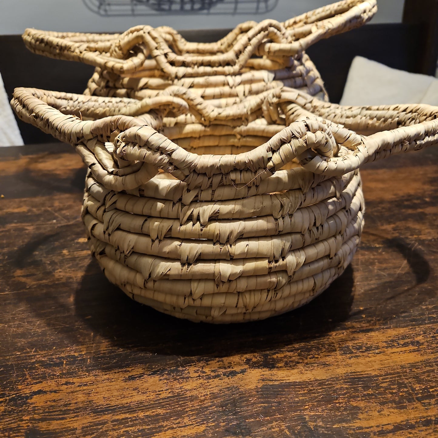 Small round basket