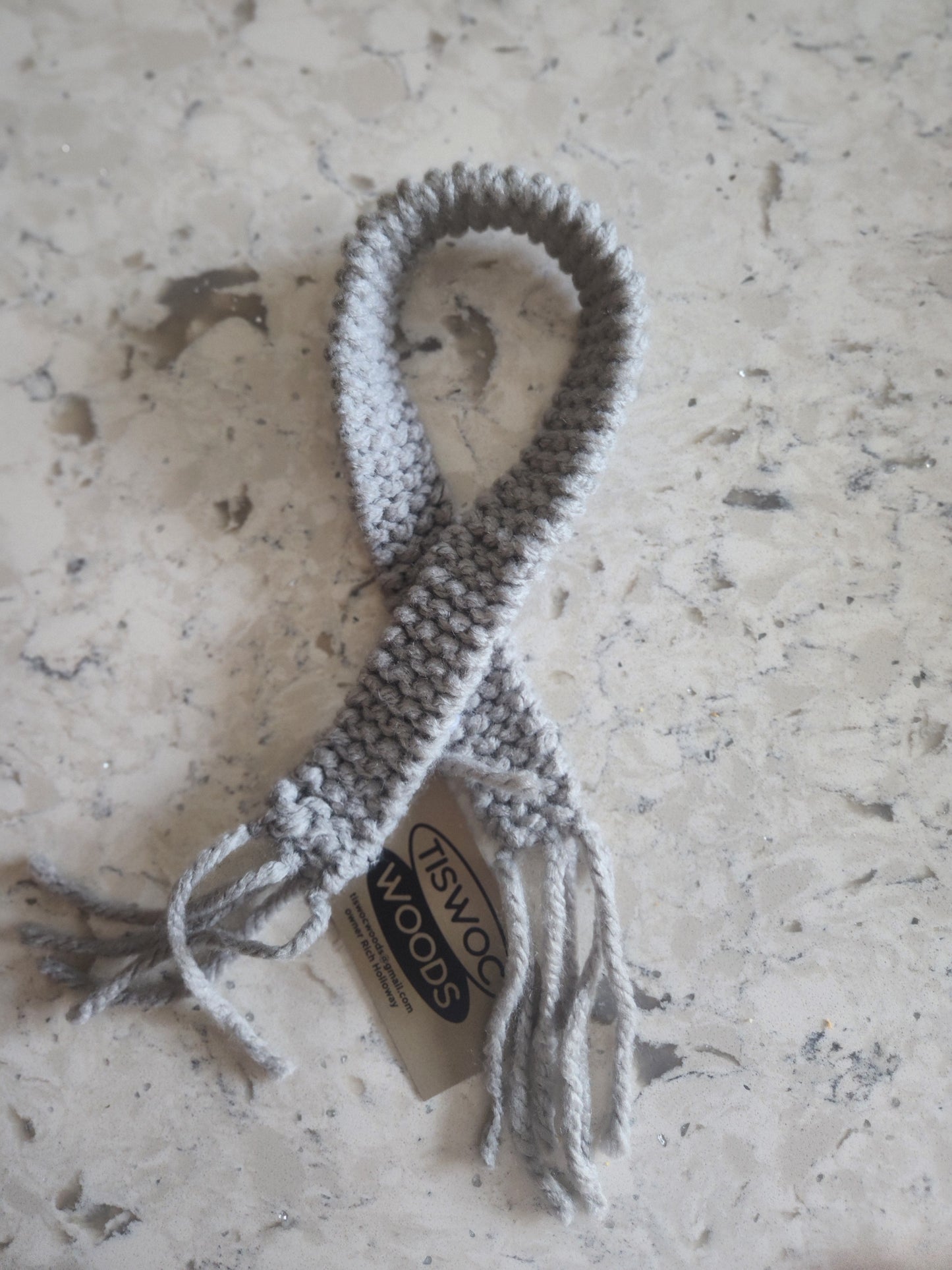 Gray and White Scarf