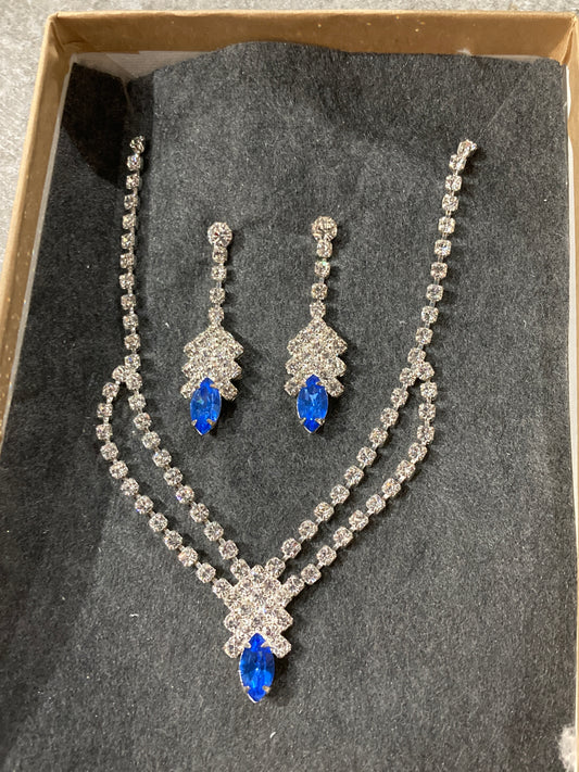 Bl. Jewelry Set