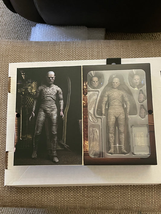 Toy=Karloff Mummy figure