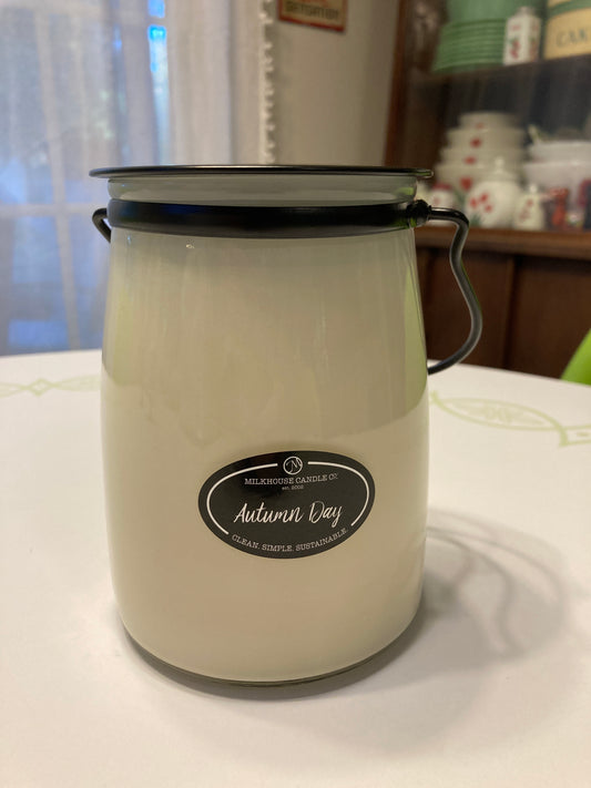 Autumn Day 22 oz