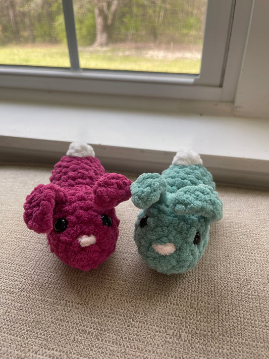 Small crochet bunny