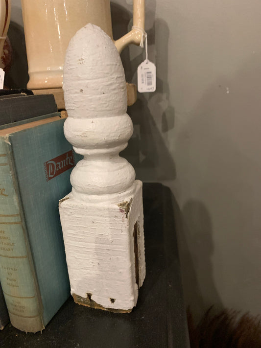 Antique Finiale