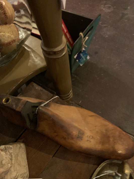 Wooden Cobbler