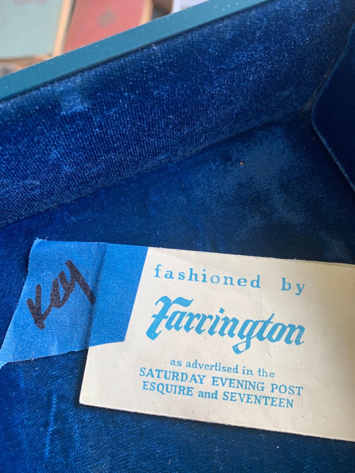 Vintage Farmington Jewelry Box with Key