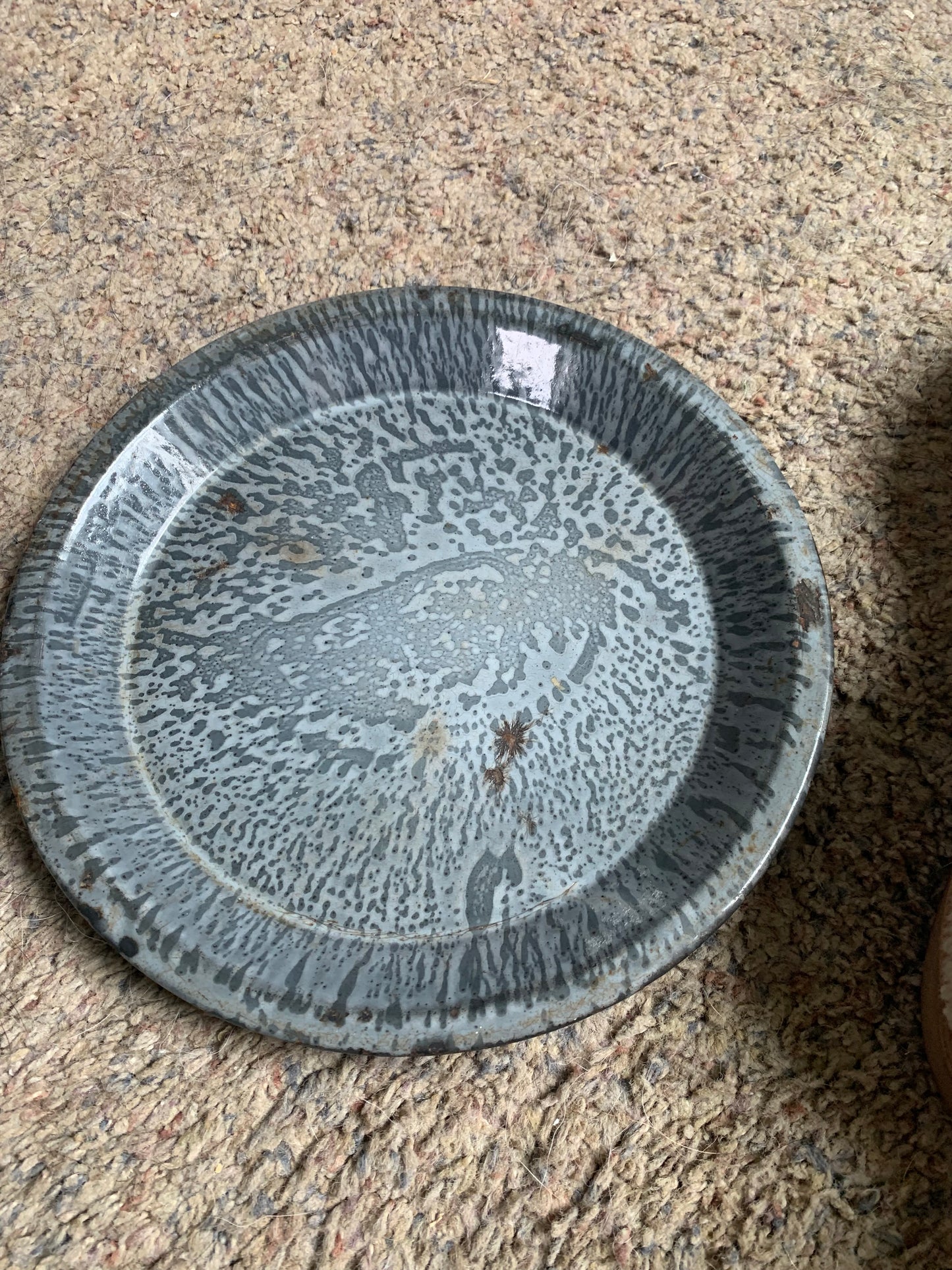 Gray graniteware pie plate