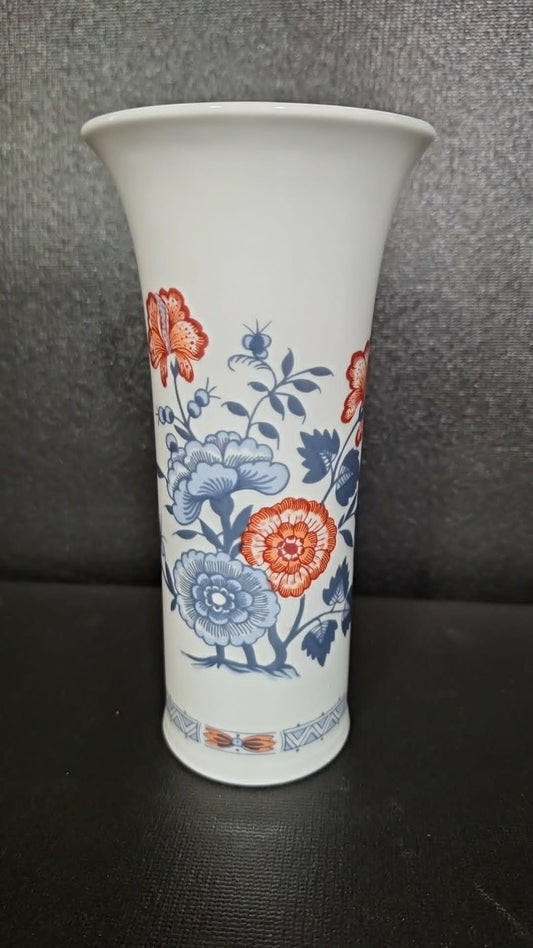 Kahala Vase