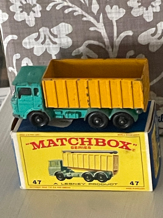 Toy = Matchbox #47 Tipper Truck