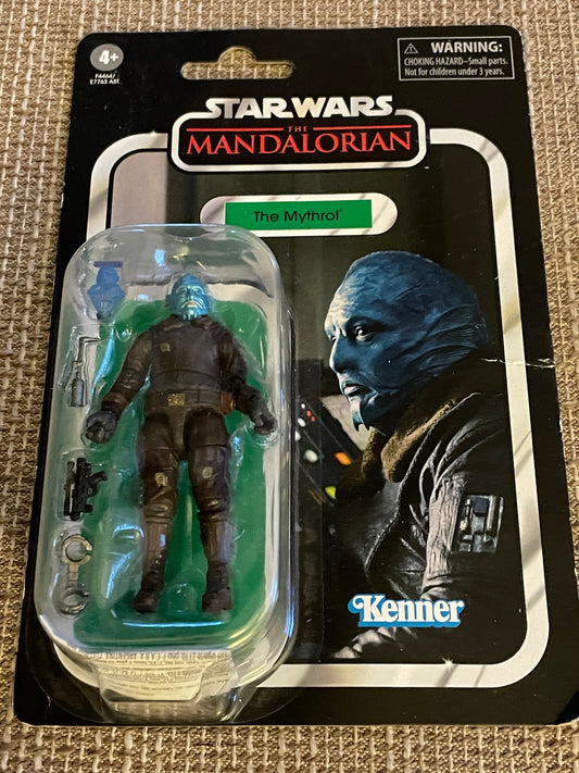 TOY = STAR WARS MANDALORIAN MYTHROL