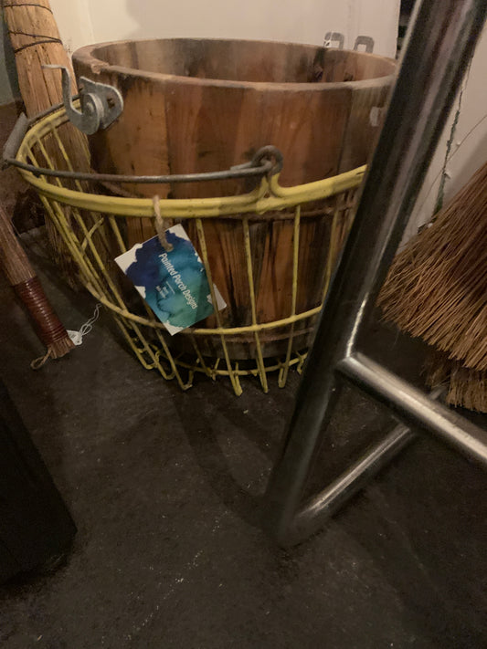 wire egg basket