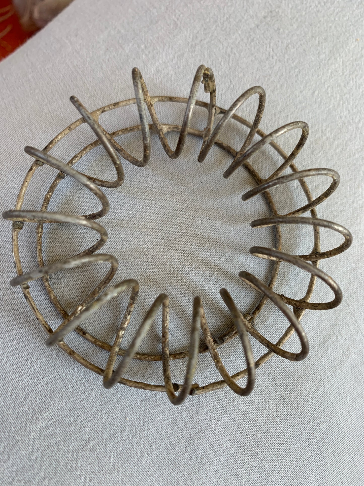 Spring Swirl Flower Frog