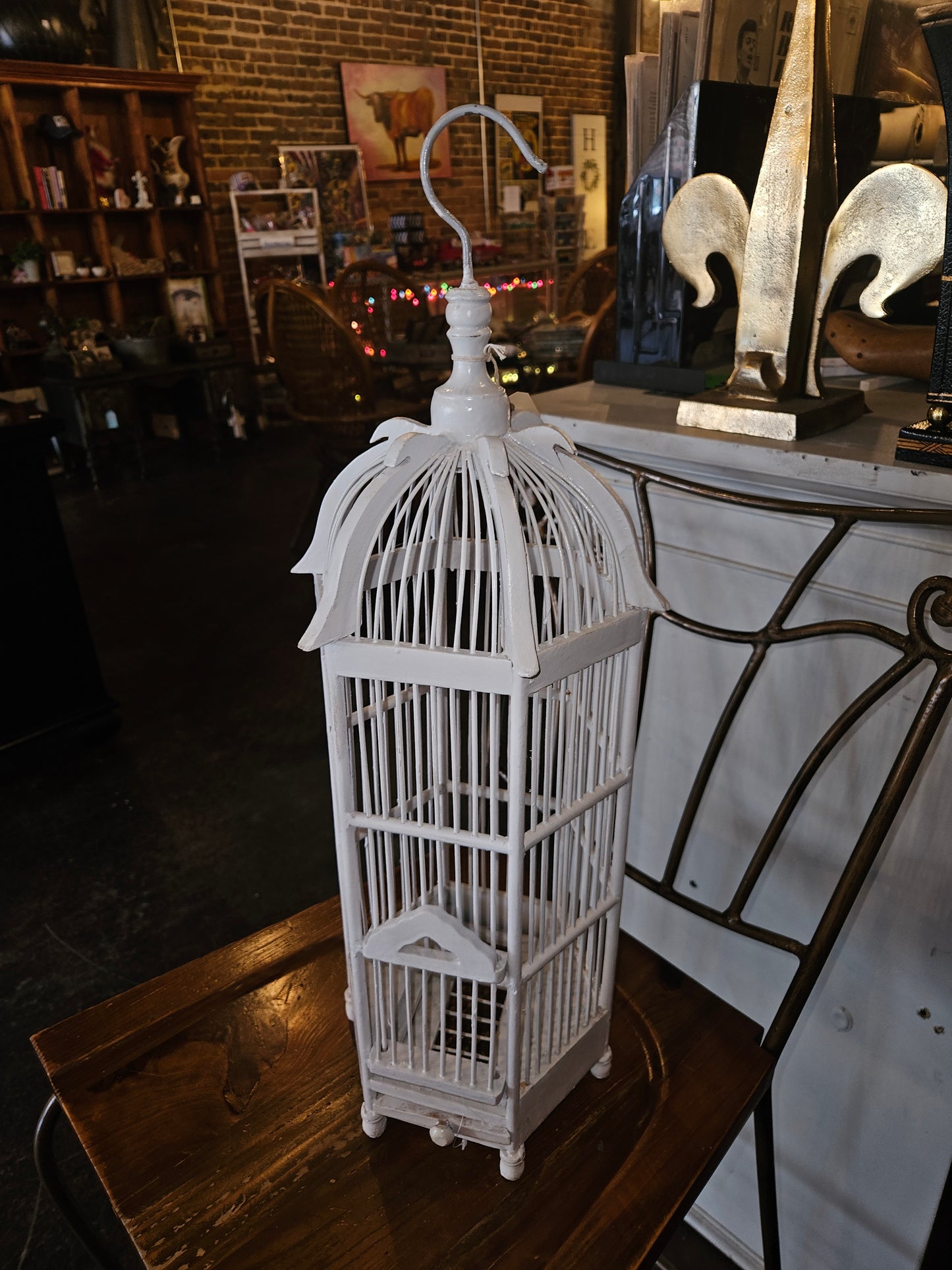 Tall birdcage