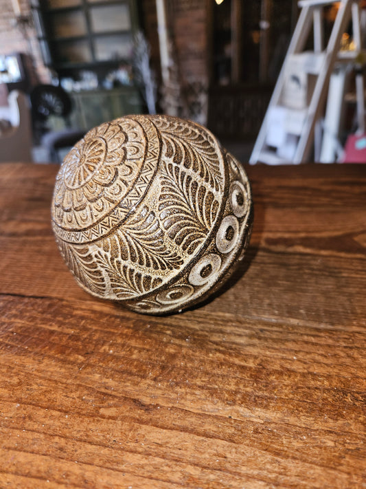 Glitter orb