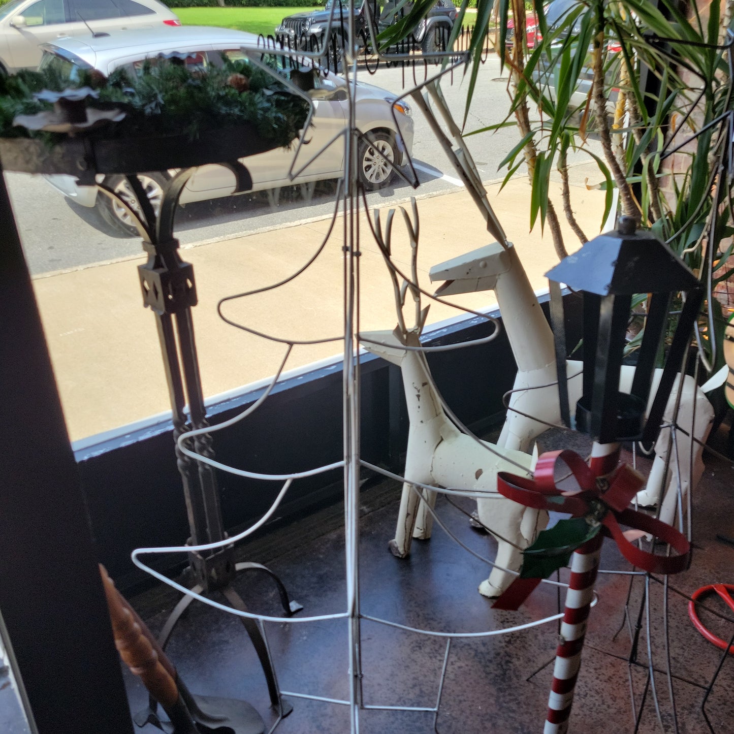 Wire Folding Christmas Tree large White