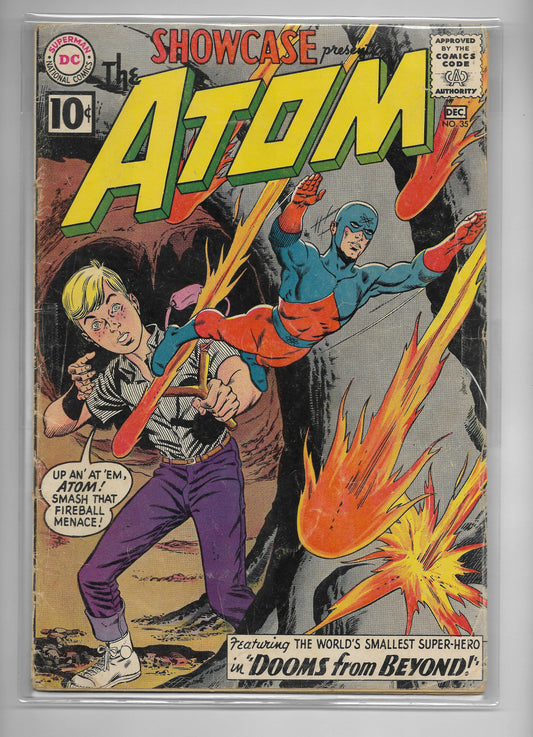 Comic Book = SHOWCASE #35(1961 - 2ND SILVER-AGE ATOM!