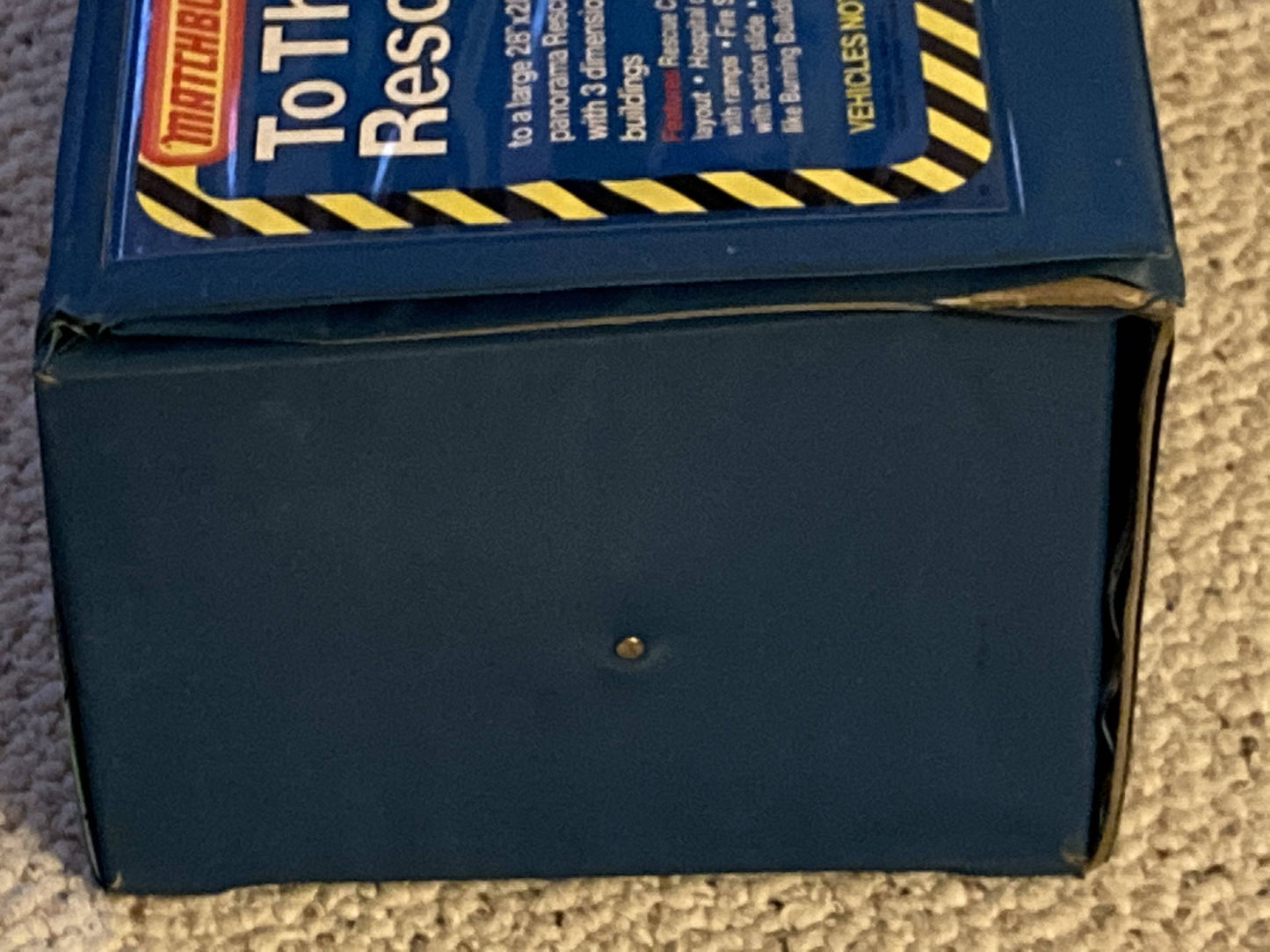 Toy = MATCHBOX TO THE RESCUE PLAYSET W/4 VINTAGE VEHICLES!