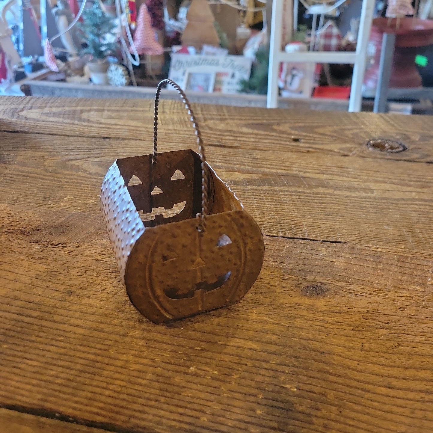 Jack-o-lantern decor