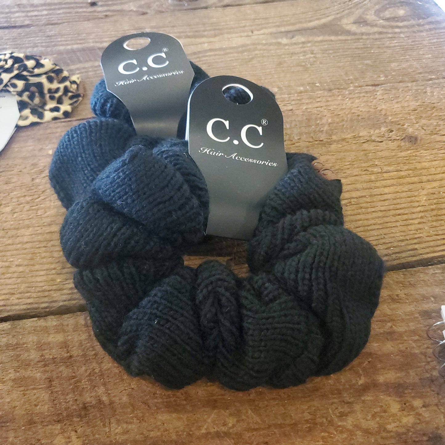 C.C. hair scrunchie cordaroy