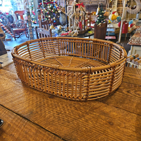 Wicker basket