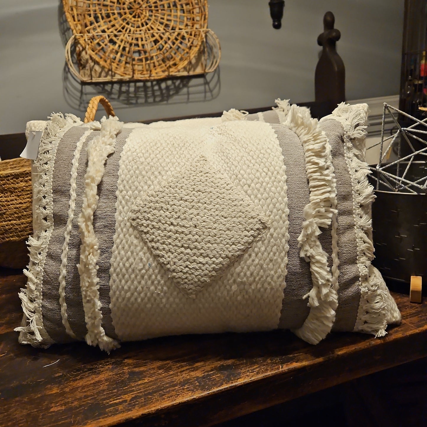 Diamond pillow