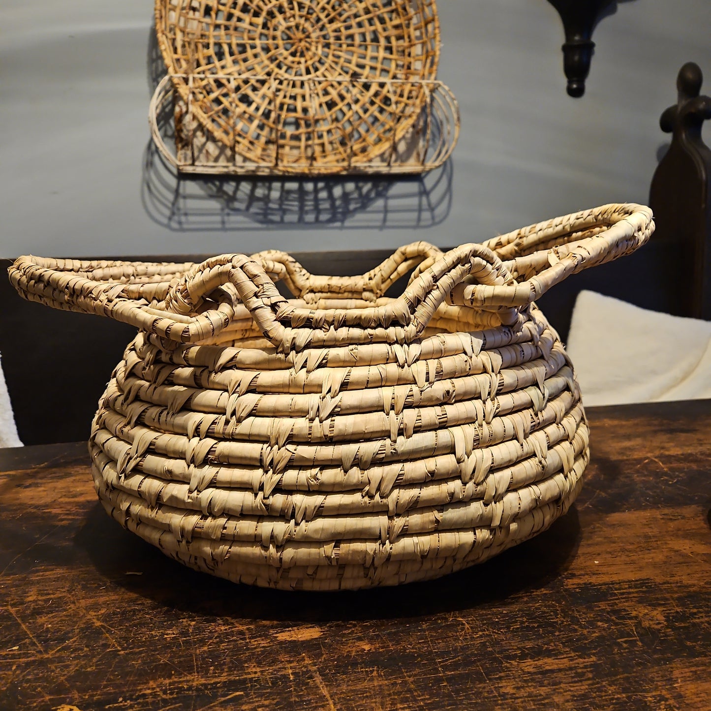 Large round basket