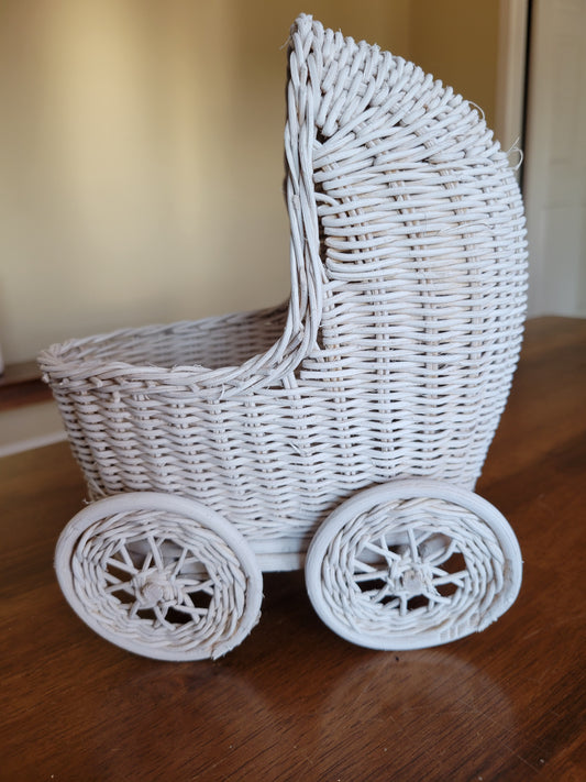 Wicker Carriage
