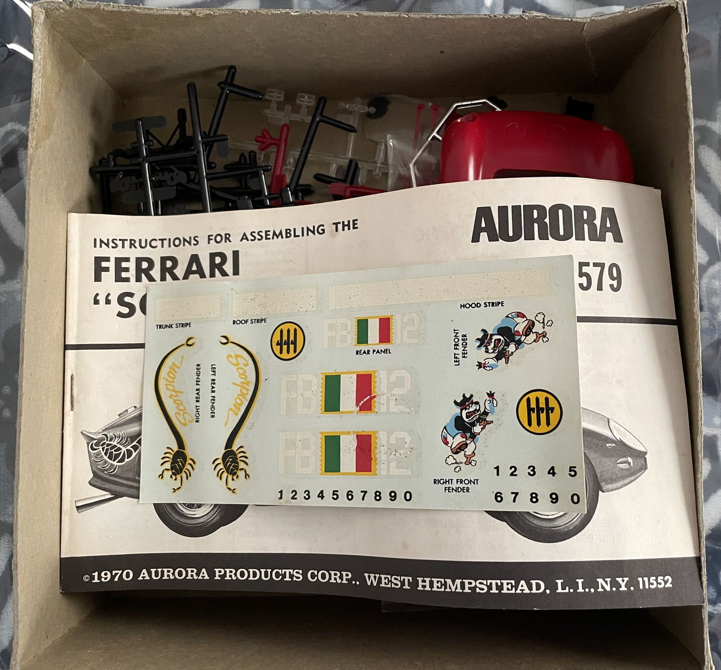 Model - Ferrari Battle Aces of the Road