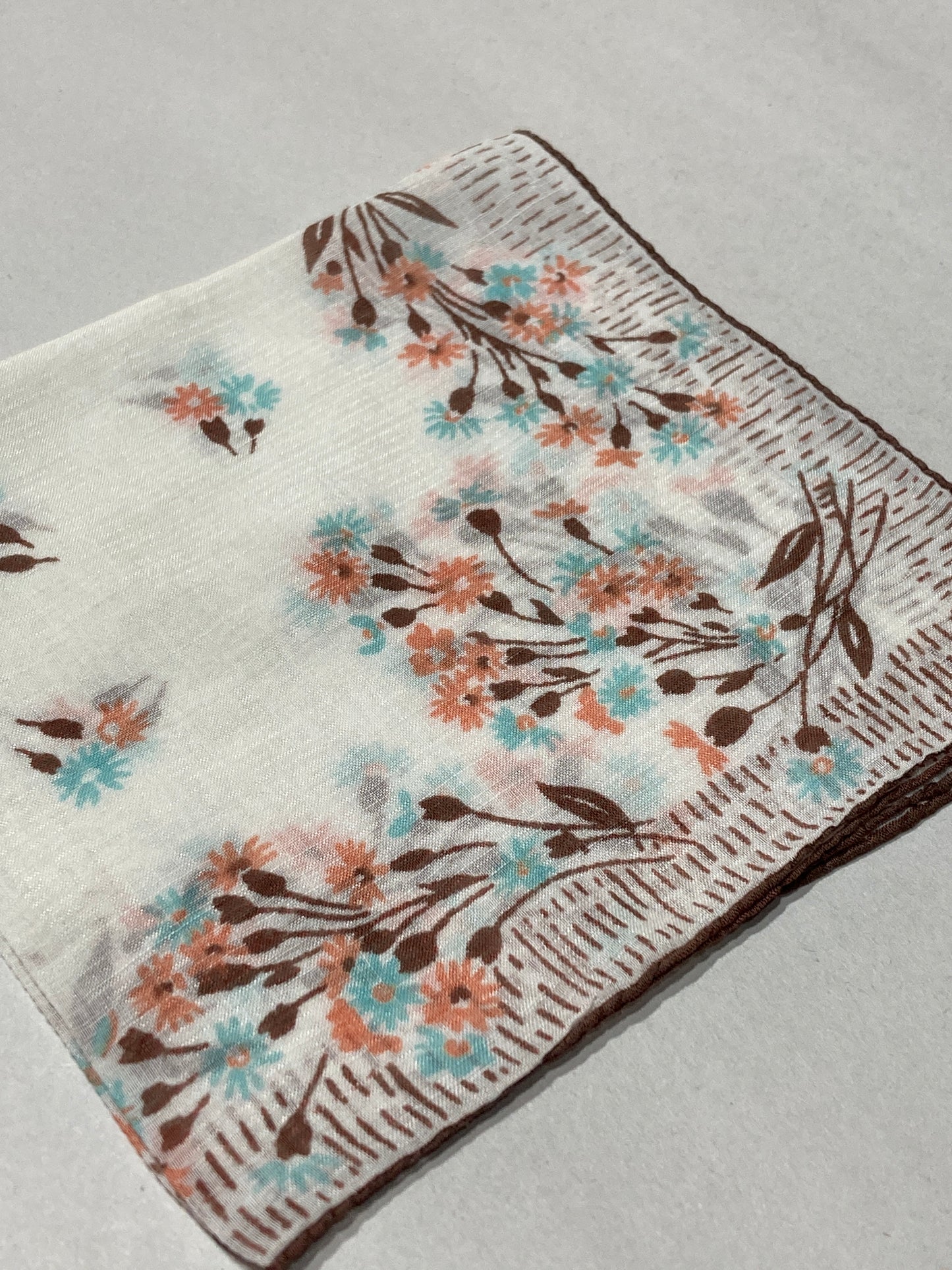 Brown Fl. Hankie