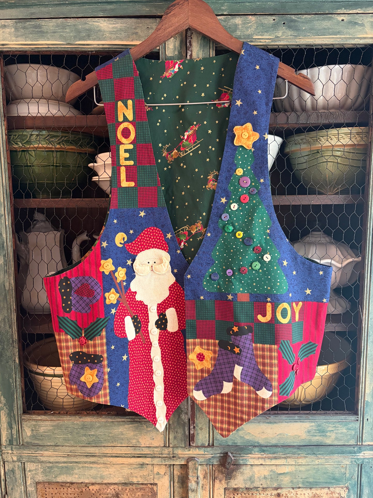 90s Noel Vest