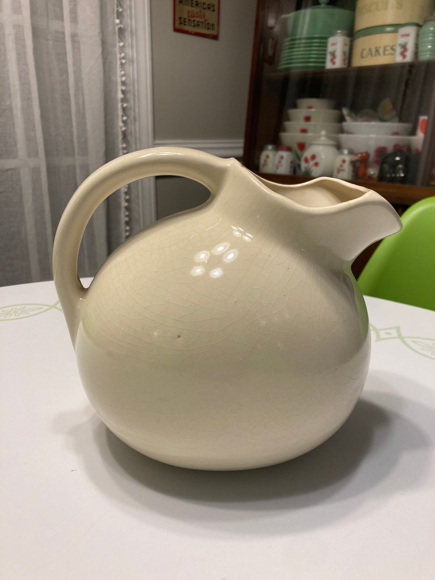 Ball Pitcher