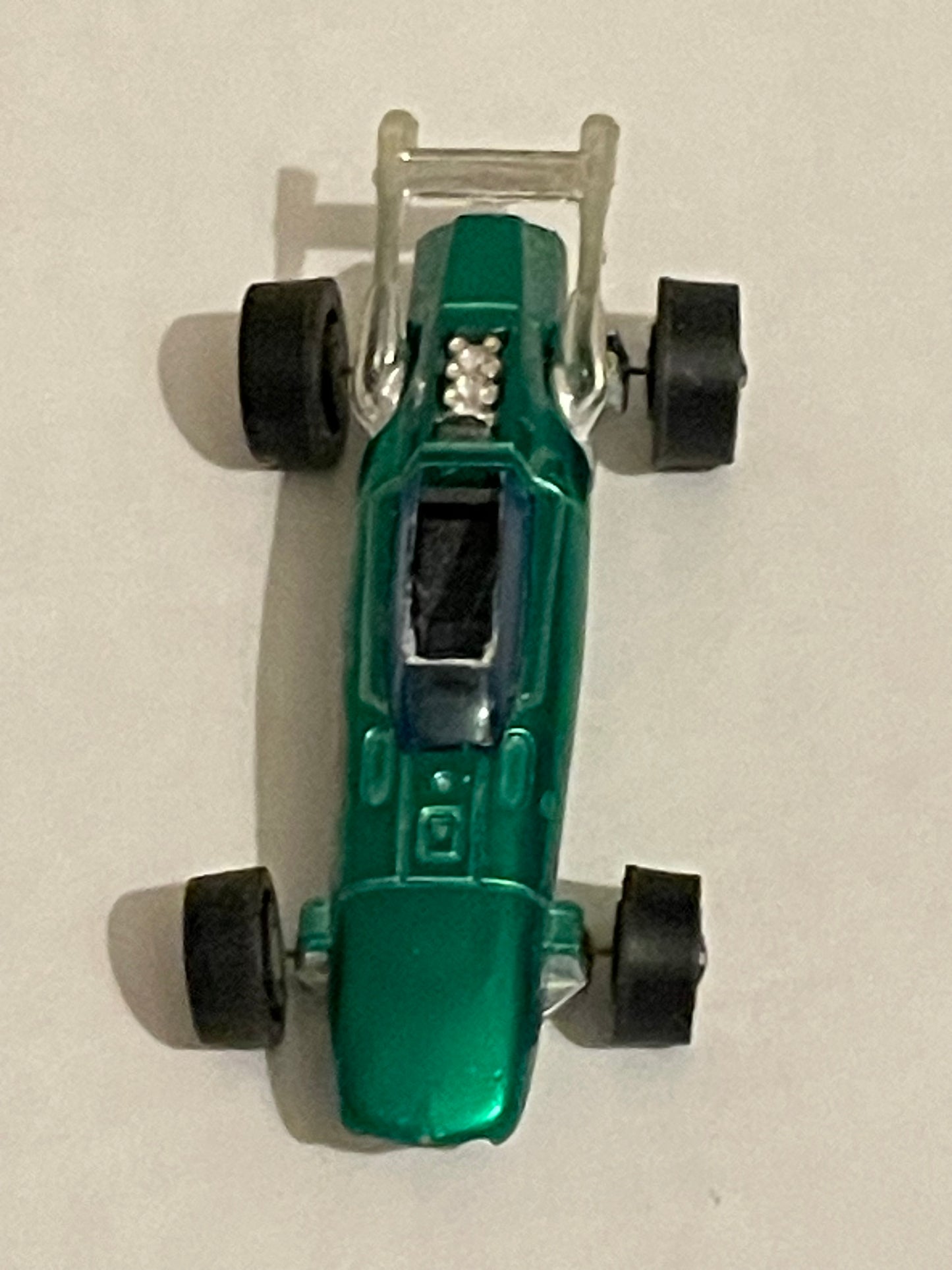 Toy = Vintage 1969 Hot Wheels Redline Indy Eagle