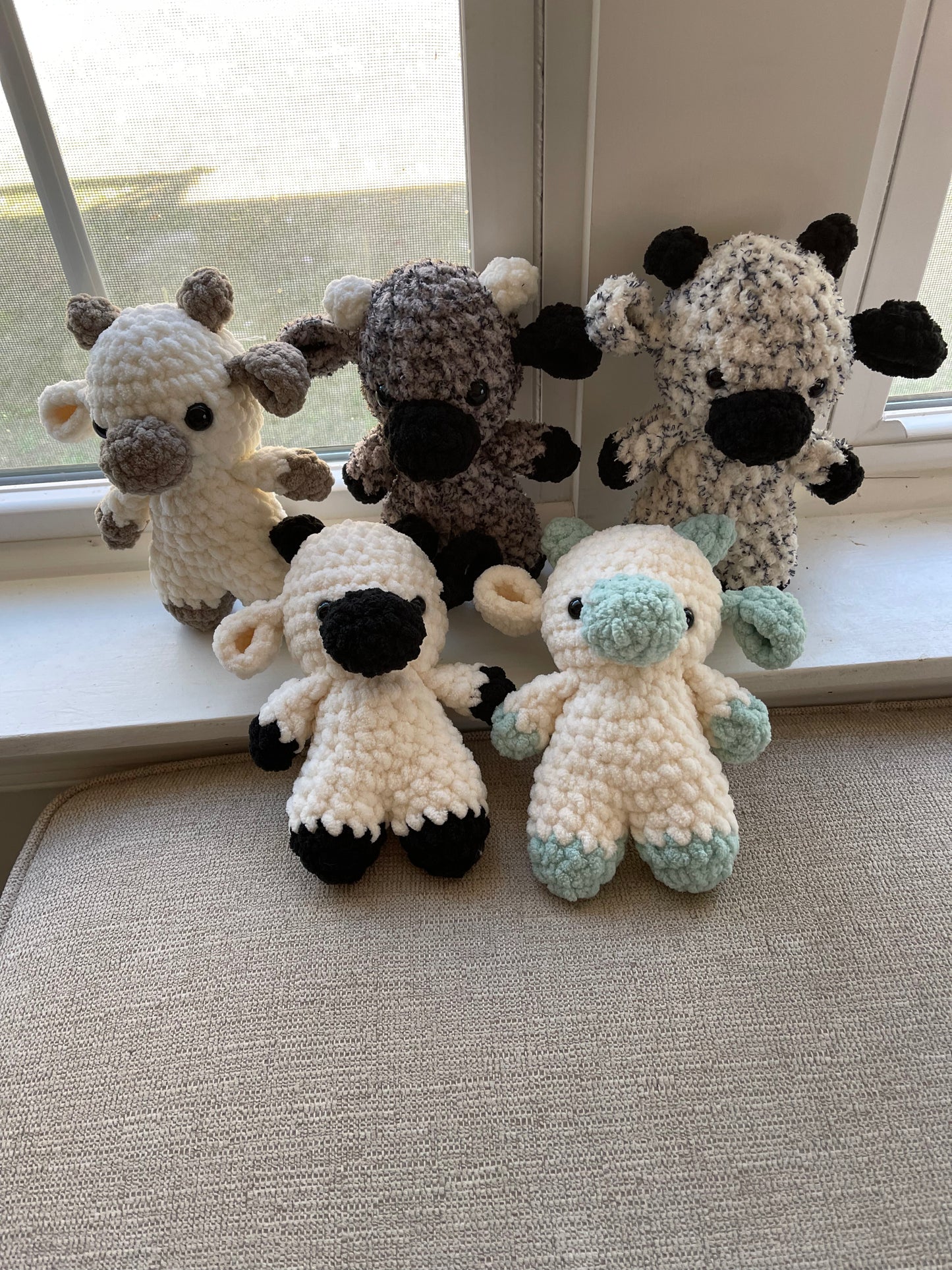 Small Crochet Cow