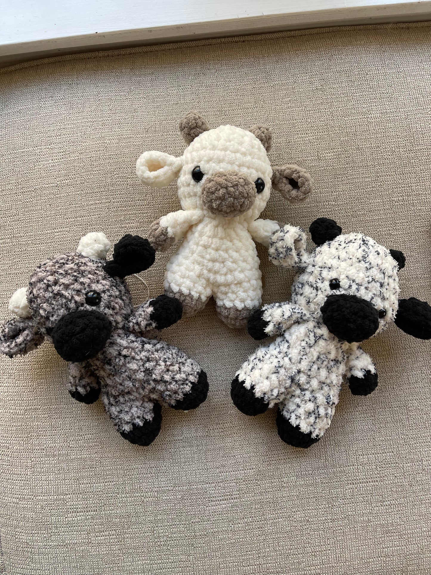 Small Crochet Cow