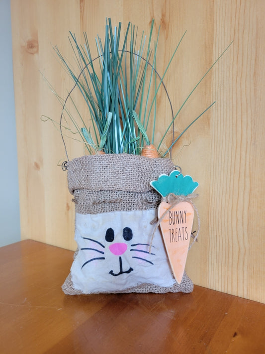 Bunny Treats Hanger