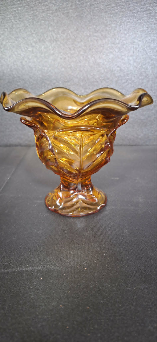 Viking Amber Epic Leaf Comport