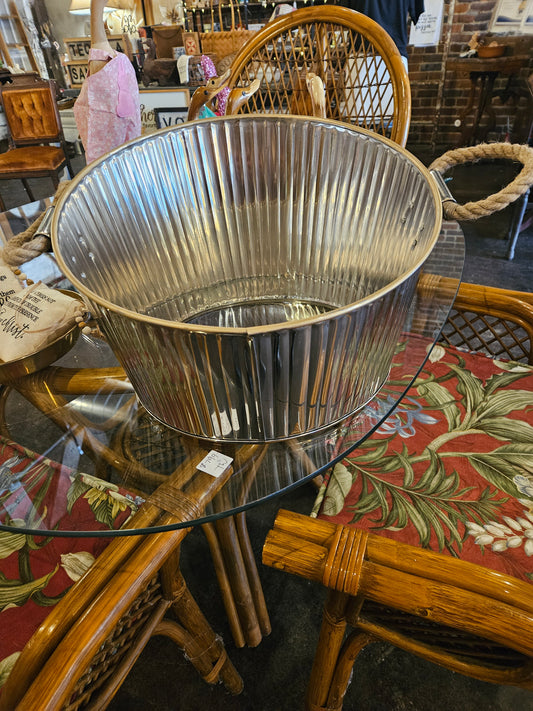 Glamour bucket