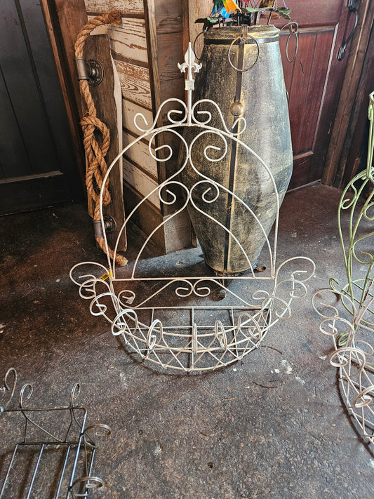 White wall planter