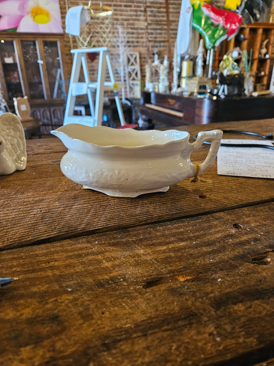 Vintage gravy tureen