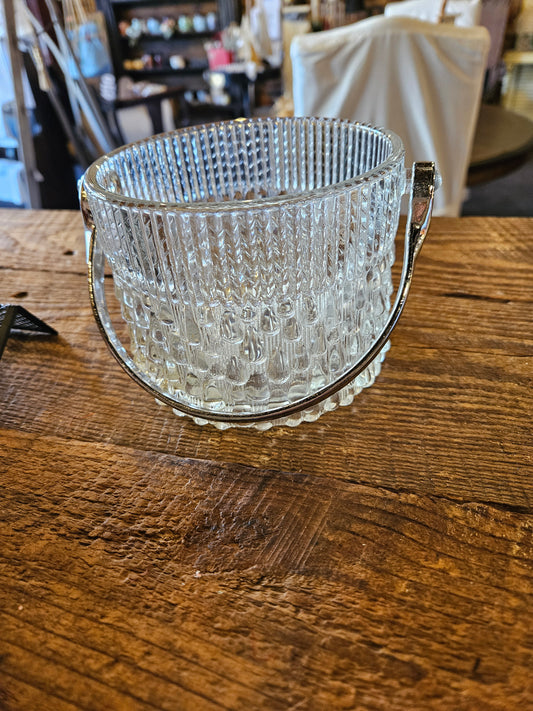 Candy dish snack dish