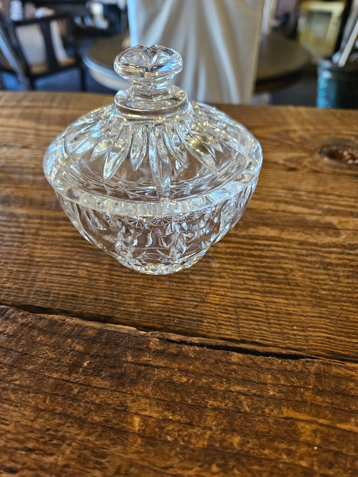 Glass dish