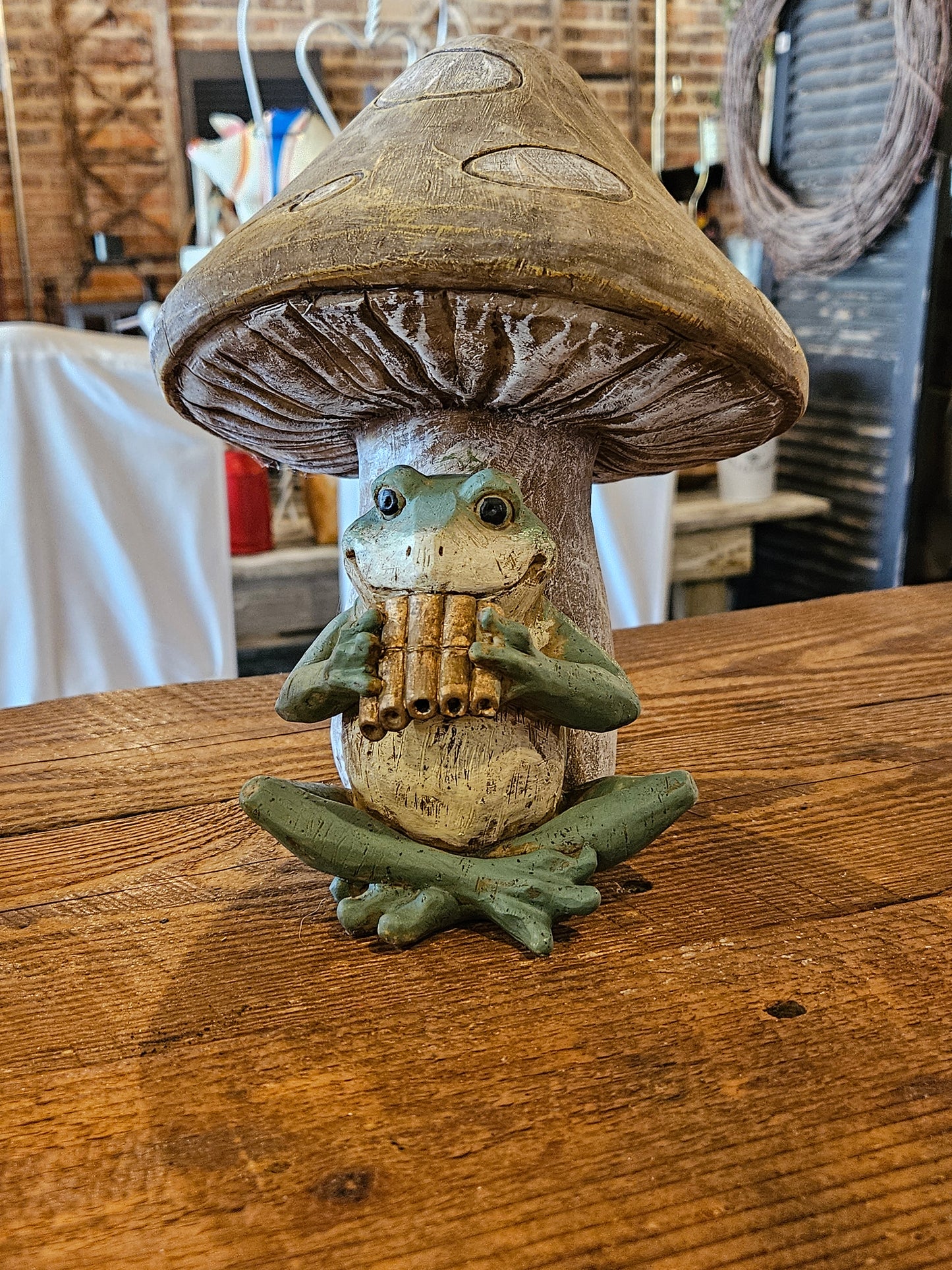 Mushroom.frog vintage