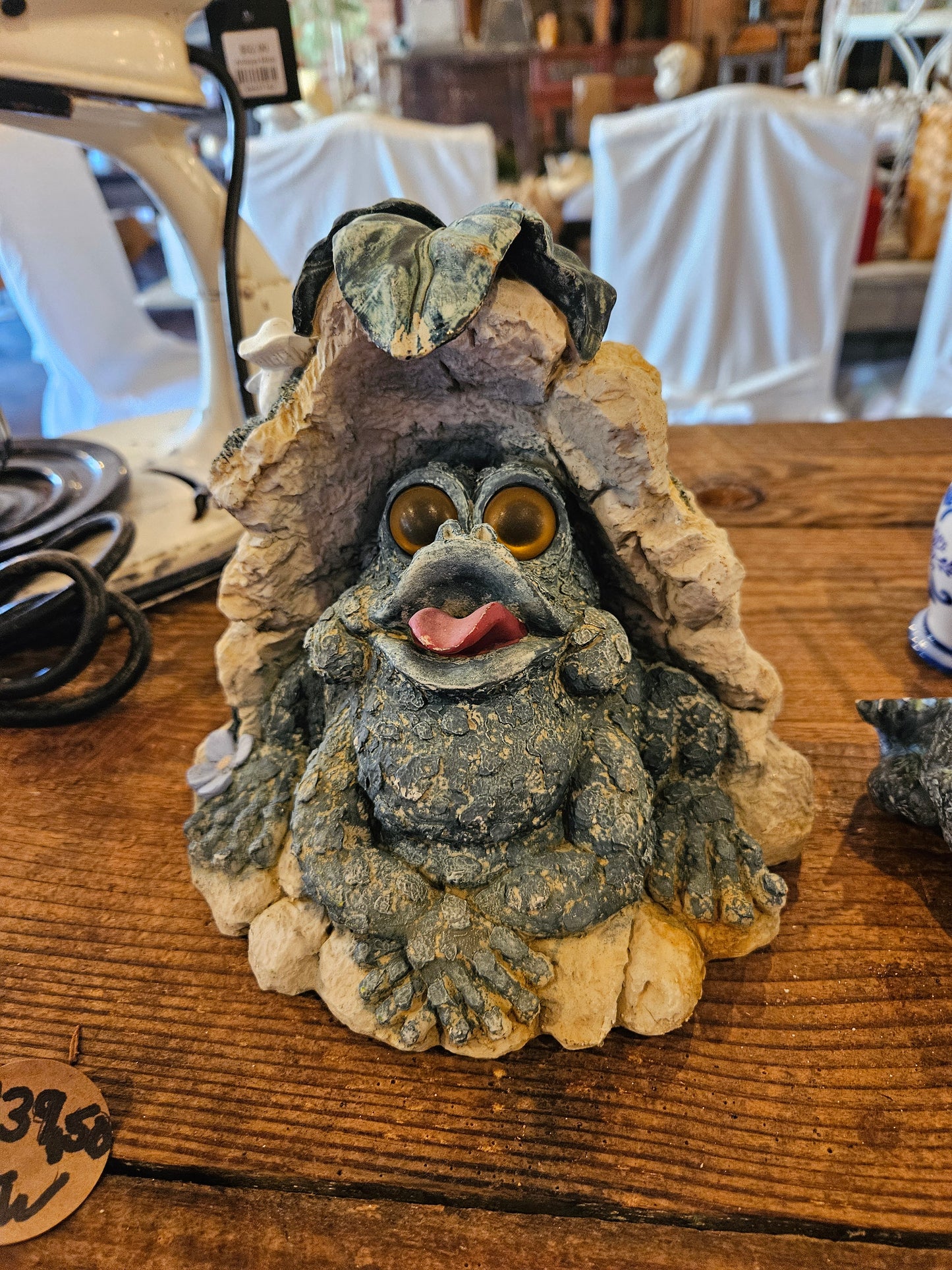 Vintage big eye frog