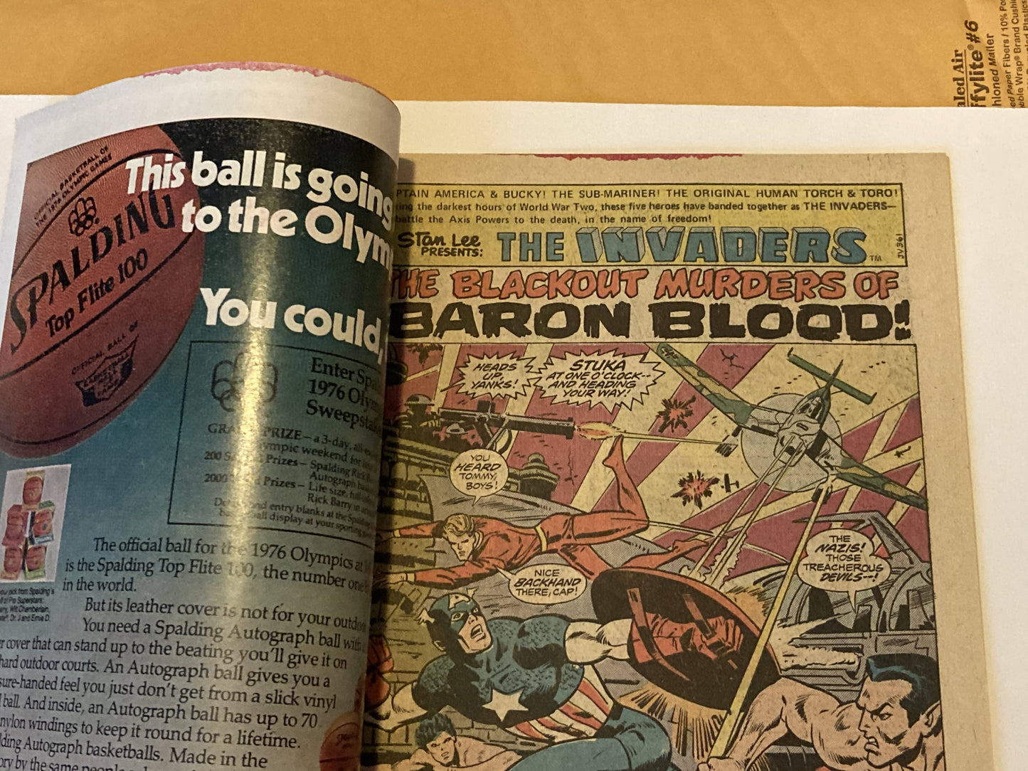Comic Book = INVADERS #7 - 1ST UNION JACK & BARON BLOOD